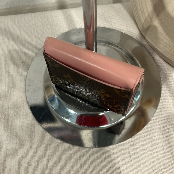 Louis Vuitton 2019 Monogram Zoé Fuchsia - Picture 3 of 11